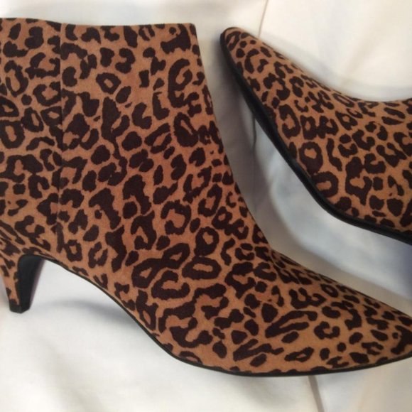 CIRCUS by Sam Edelman vegan suede leopard booties kitten heels NWOB Size 7 - Picture 3 of 9